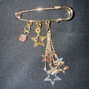 Gold Star Charm Brooch